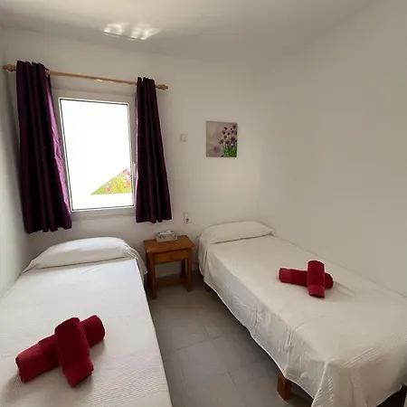 Hulme B19 By Som Menorca *