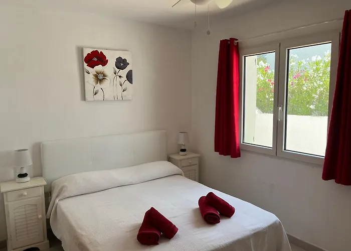 Hulme B19 By Som Menorca *