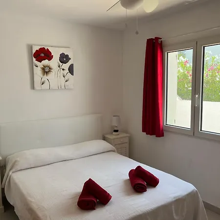 Hulme B19 By Som Menorca *